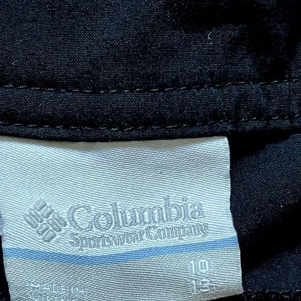 Men’s, Lightweight (Polyester/Nylon Blend), Black, Columbia Shorts. Size 10.